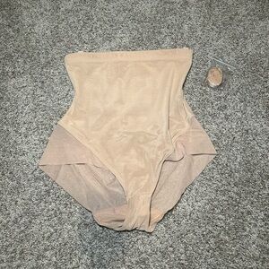 HoneyLove SuperPower Brief